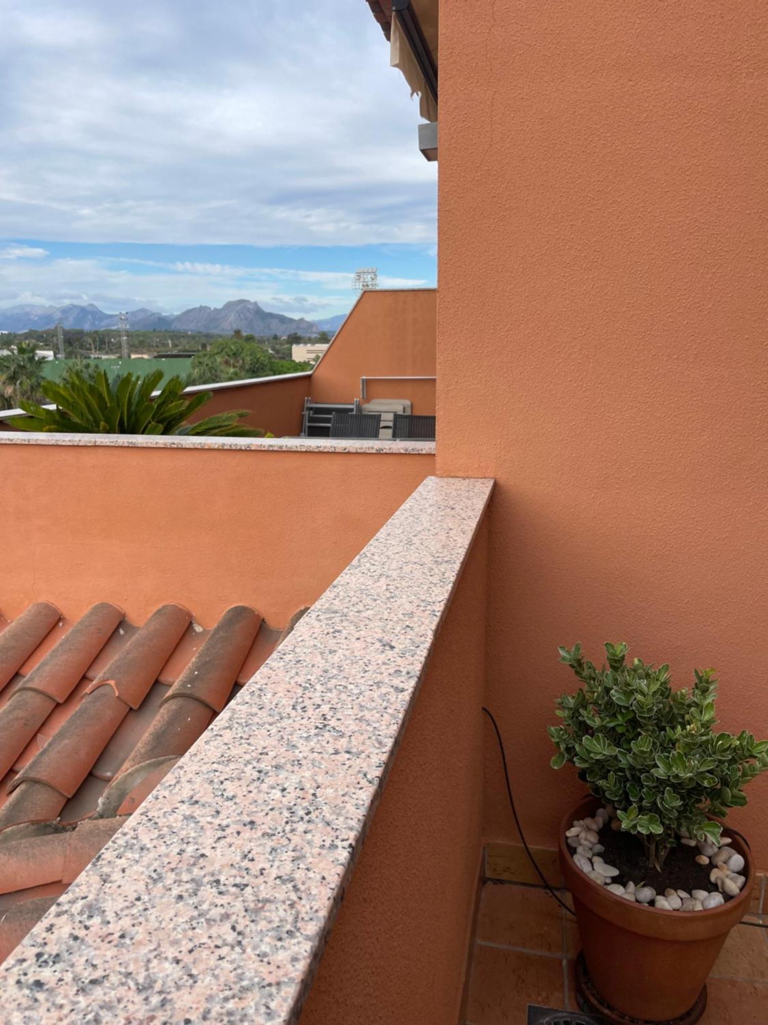 Atico De Jardines Apartment Denia Exterior photo